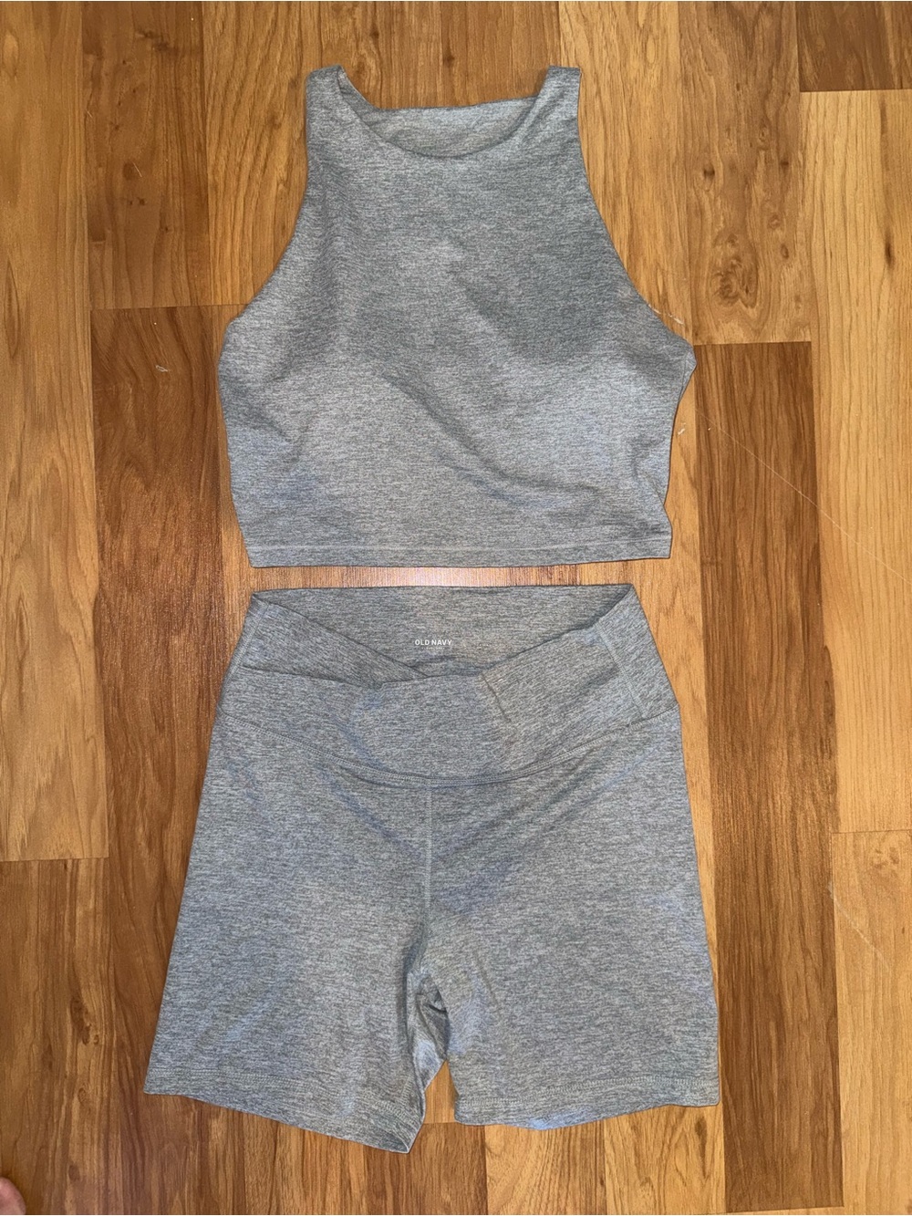 Old Navy Light Heather Gray Workout Set